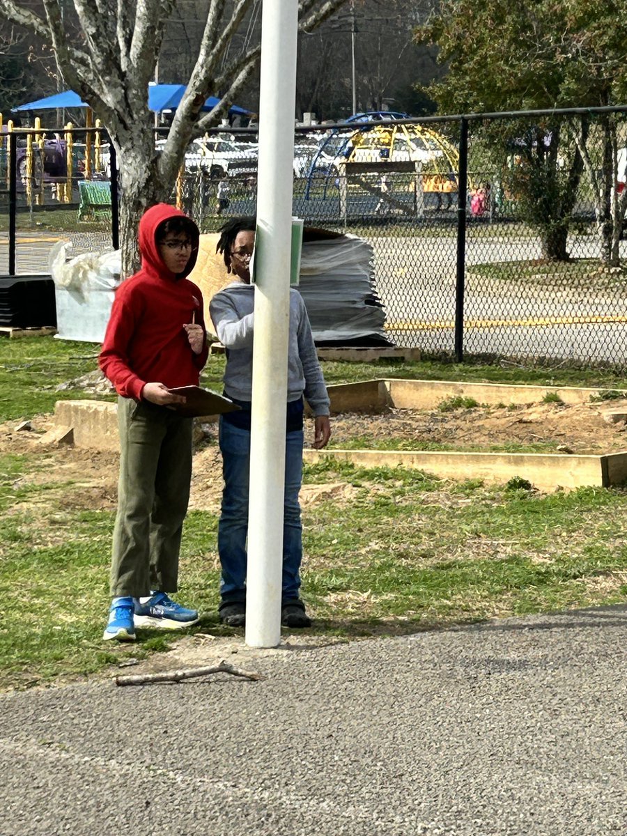 Moore Elementary tweet media