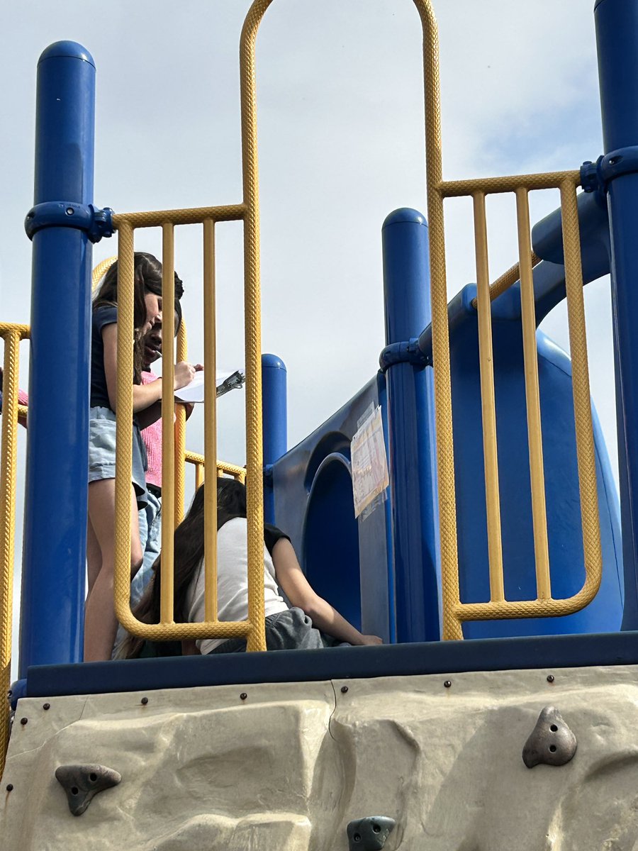 Moore Elementary tweet media