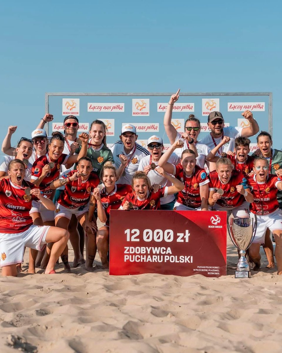 Czerwiec będzie należał do kobiet ‼️
Zgłoście drużynę i powalczcie o Puchar Polski 🏆

26 - 28 czerwca, Stadion Letni Gdańsk, widzimy się 😎

Regulamin i formularz zgłoszeniowy w linku ➡️  laczynaspilka.pl/aktualnosci/pi…