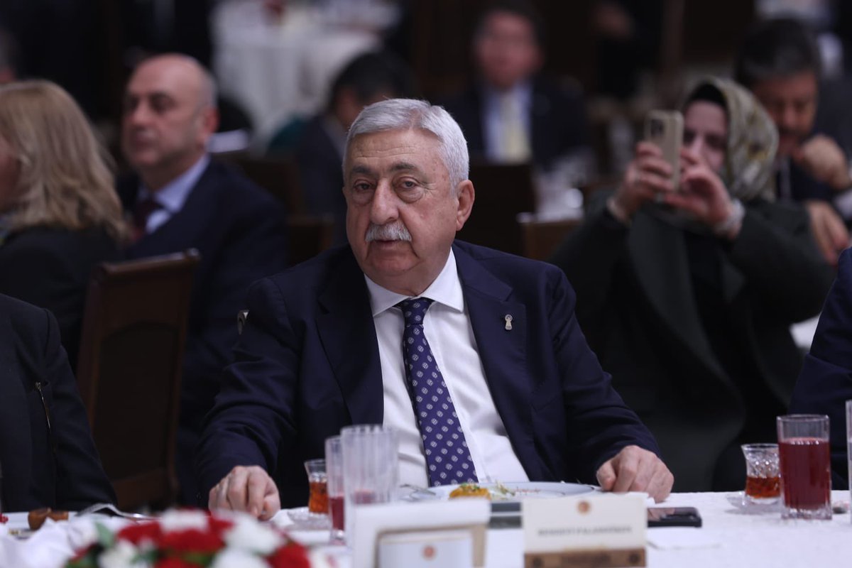 Bendevi Palandöken tweet media