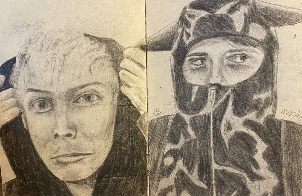 missycreatzzz's tweet photo. ~ thought I’d do a little intro <3 ~ 

~ 19 
~ British
~ post hl Phannie
~ Artist (traditional and digital) 
~ I like DnP, marvel, Doctor Who, Good Omens, Minecraft, Avatar, and a whole lot more!! 

Always open to becoming oomfs!! https://t.co/GAhZMgkeTD