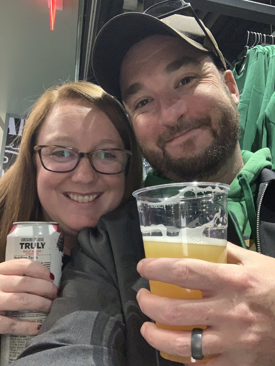 Celtics vs Hornets
Mum and Dads night out lol
TD Garden Boston