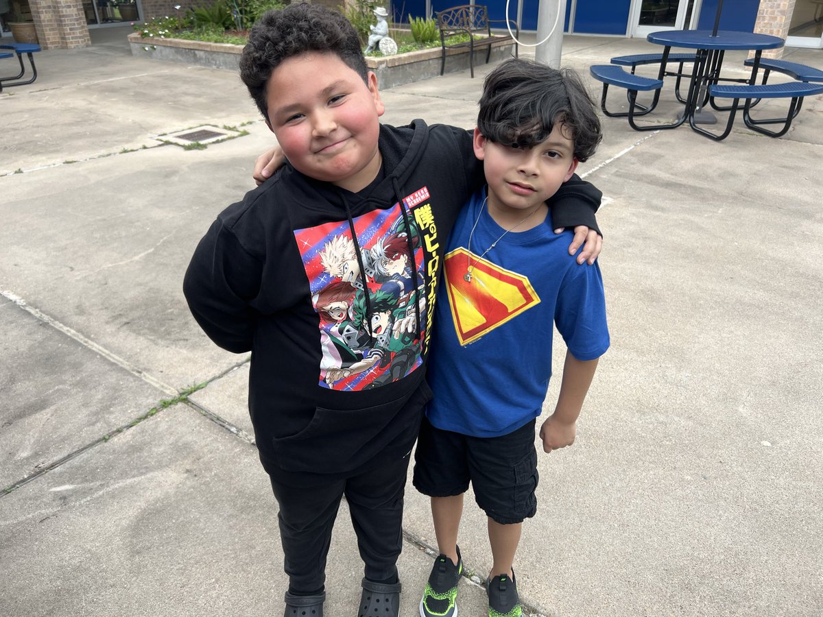 Thompson Elementary LMC tweet media