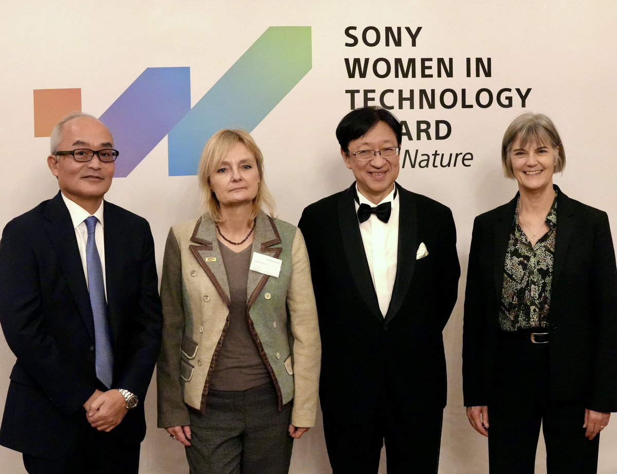 Julia Longbottom tweet media