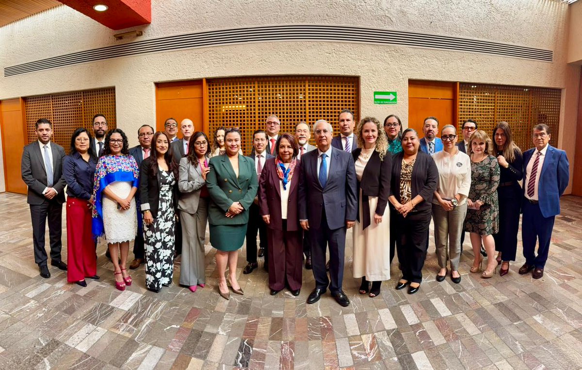 Celia Maya tweet media