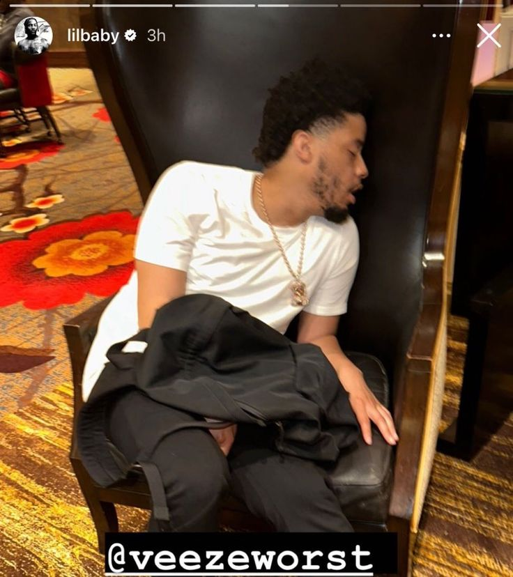 スタクス tweet media