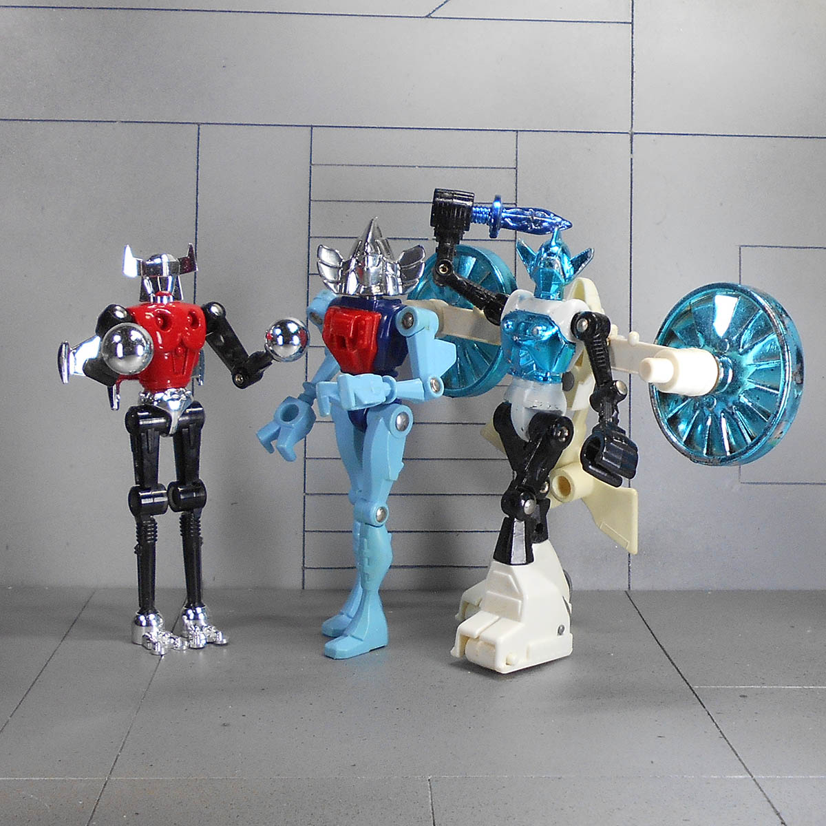 おそよます #3月になったから3人並んだ画像を貼ろうぜ #ミクロマン