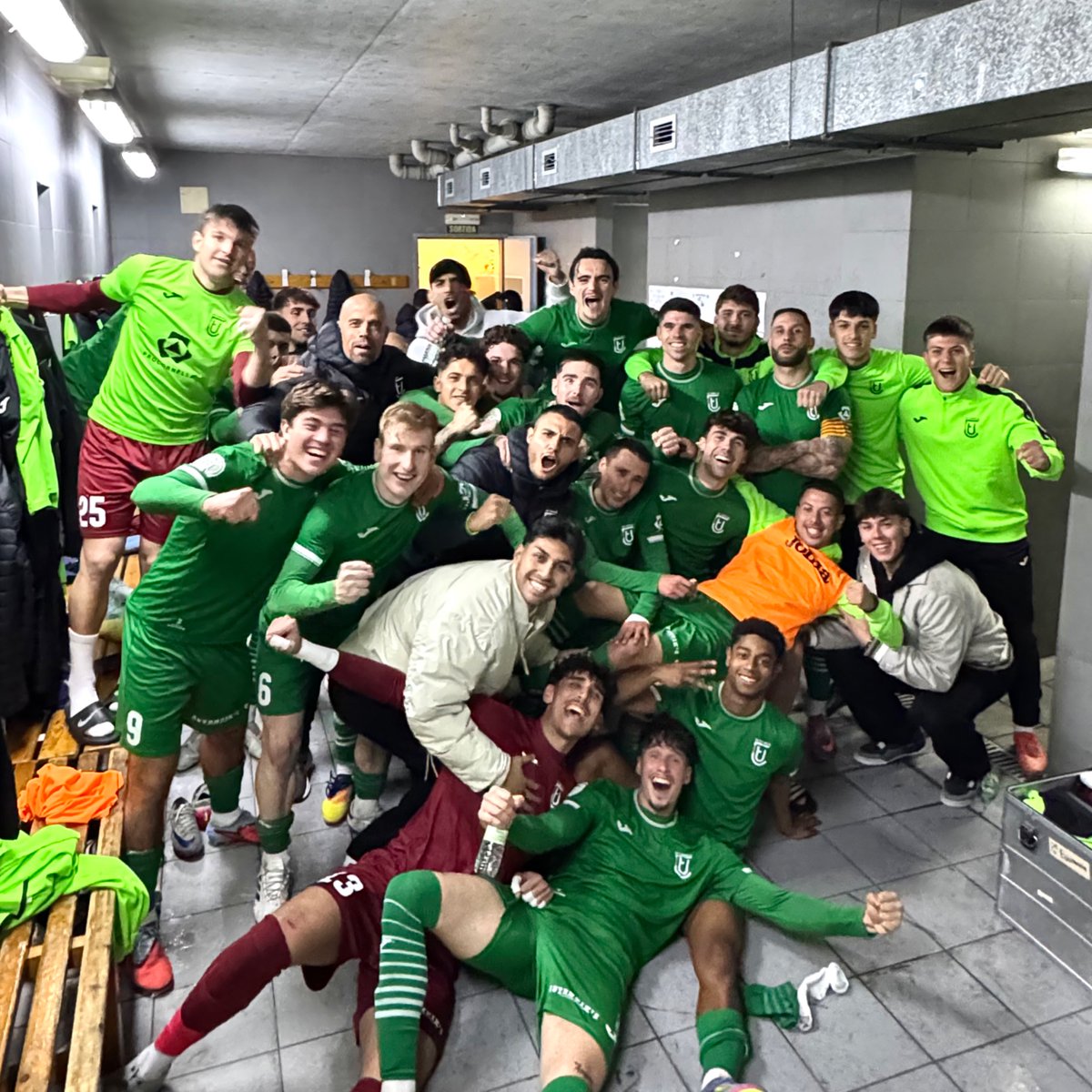 UE Cornellà 💚 tweet media