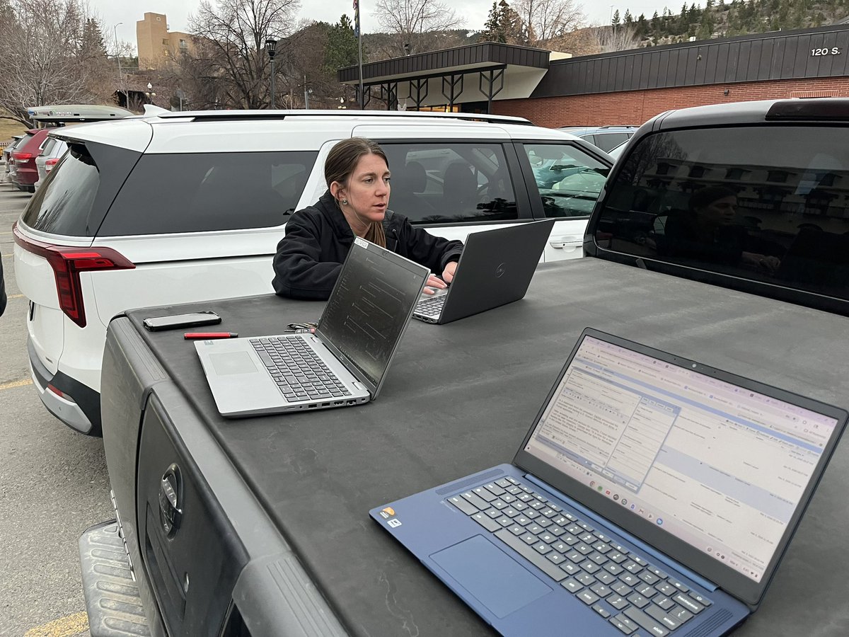 SeabornLarson's tweet image. Thank you Lewis and Clark Library #mtpol