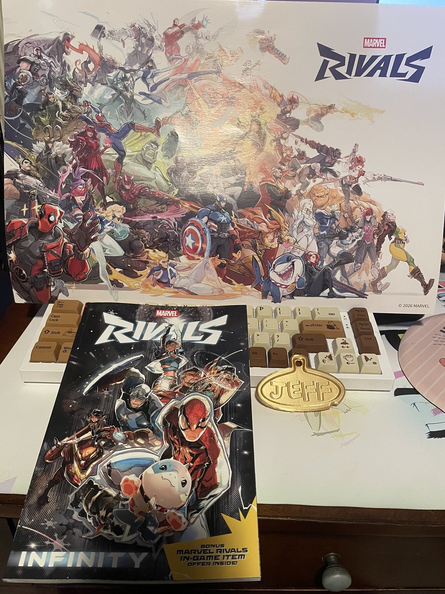 Went to #MarvelRivalsAssemble yesterday it was pretty fun! I was able to give out some of these jeff stickers I made, and I was even able to give one to <a href="/Sentinel_pr1me/">Sentinel</a> ^_^! Loved the stand!