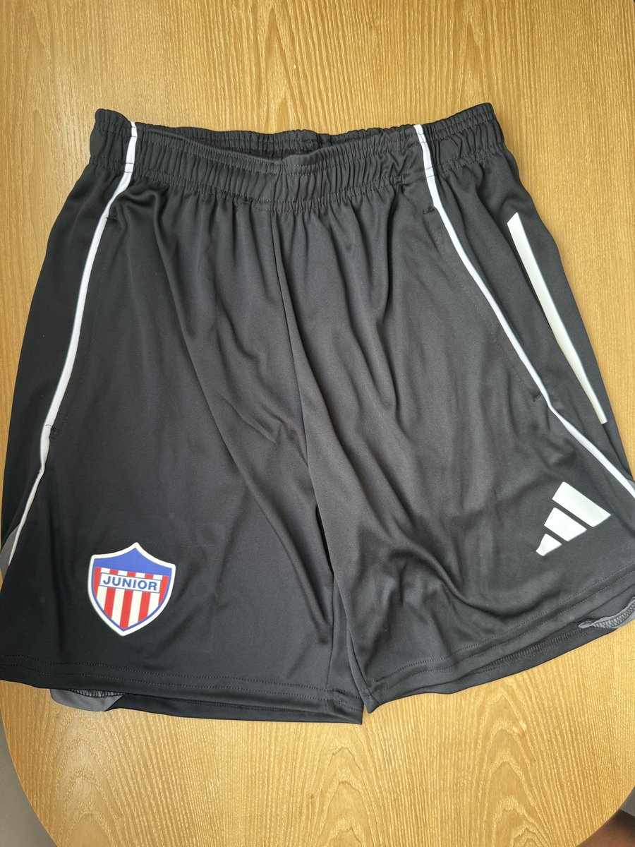 Tienda Juniorista tweet media