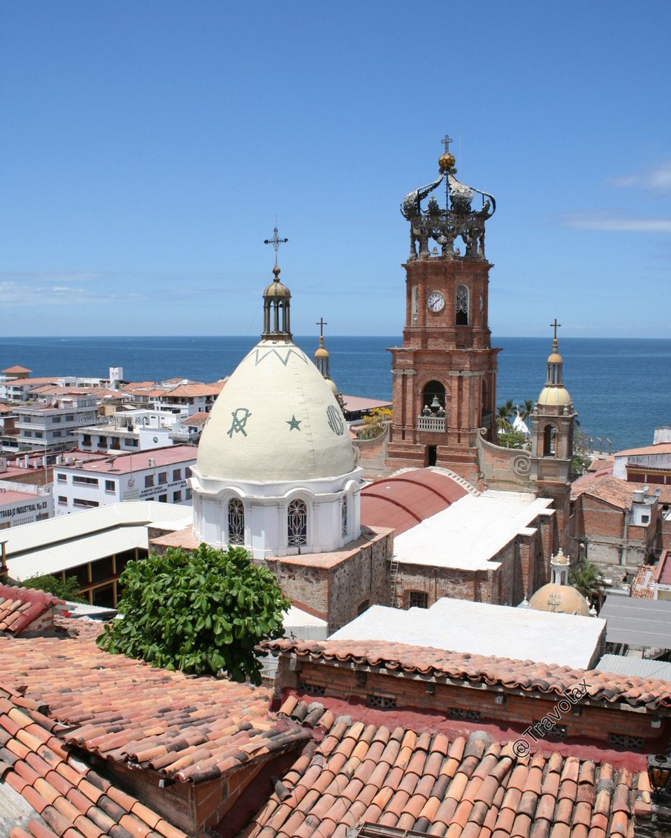 Travolax | Always Traveling tweet media