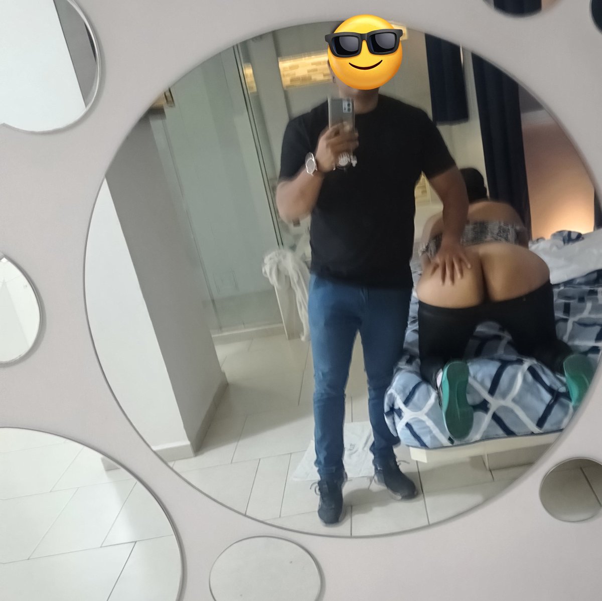 ParejaAzael tweet media