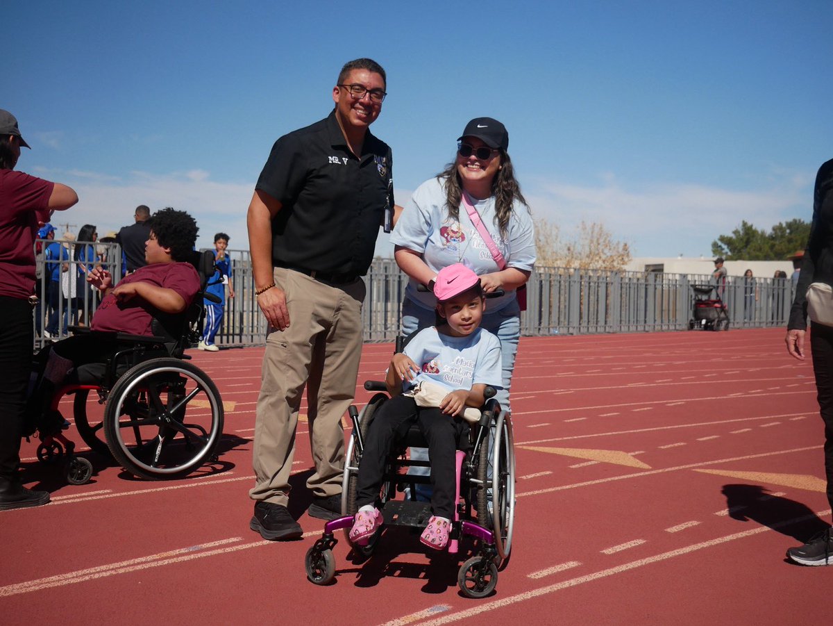 Clint ISD tweet media