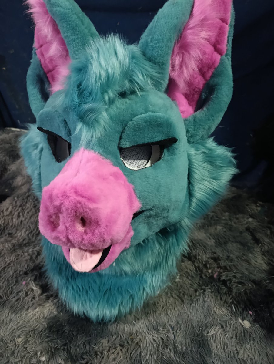 Snuggles fursuits tweet media