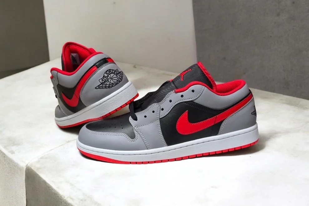 23isback release dates foamposite