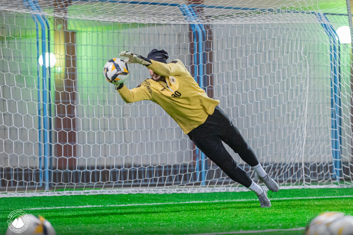 aljabalainFC_EN's tweet photo. Training the Hands π§€β¨
#AlJabalain | #KnightOfTheN https://t.co/2jrqpRdsQT
