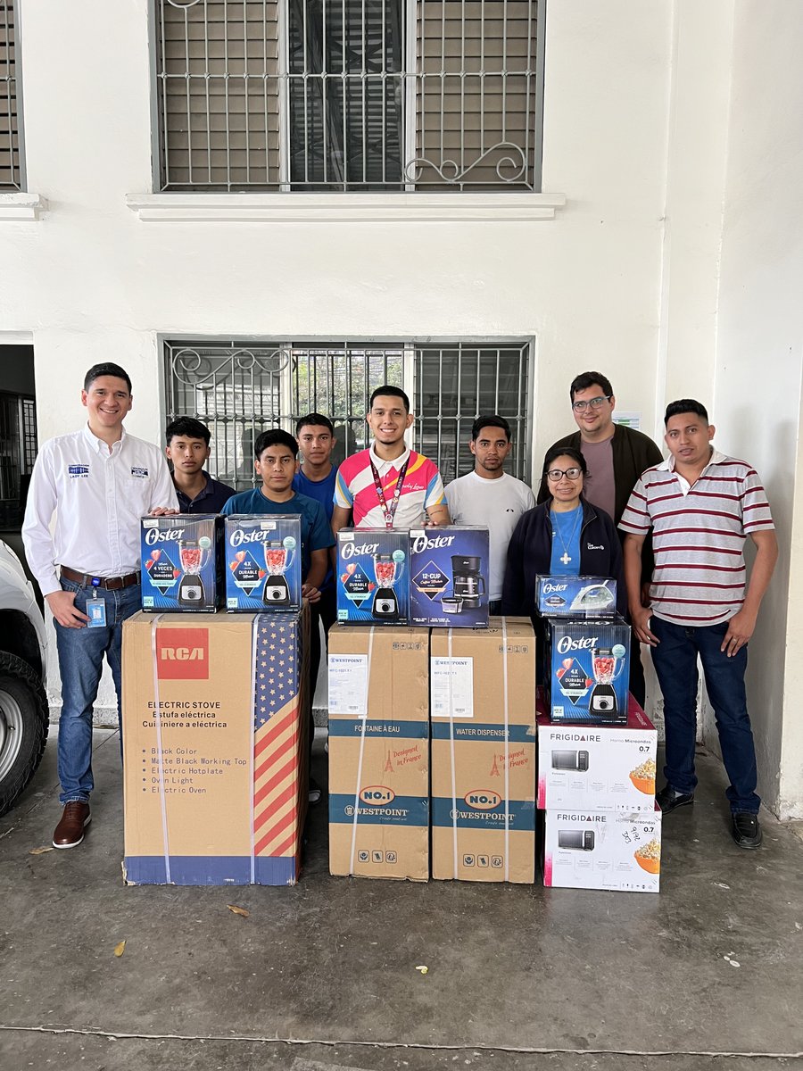AmChamHonduras's tweet photo. #AccionesSolidarias: Corporación Lady Lee realizó la entrega de un donativo a FUNDACIÓN COLABORACIÓN Y ESFUERZO (FUNDACOES), destinado a fortalecer sus distintos proyectos enfocados en educación, formación integral y apoyo a comunidades en situación de vulnerabilidad. https://t.co/GHJpxi9aXG