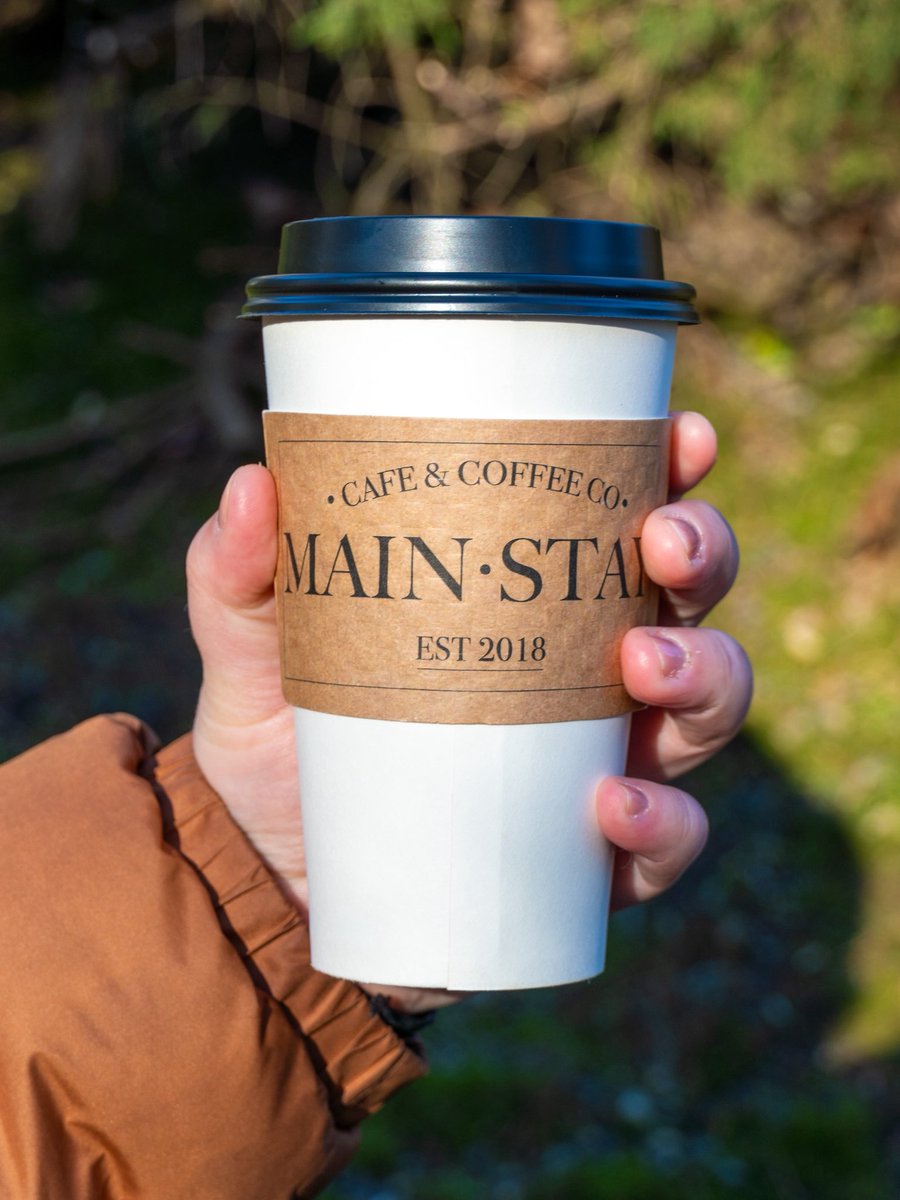 customcomet's tweet photo. Your morning coffee just got a glow-up! Our custom coffee sleeves are locally made in Oregon and printed with vibrant detail, perfect for keeping your brand in customers’ hands daily. Stylish, functional, and totally customizable ☕ https://t.co/t2LphZl36c