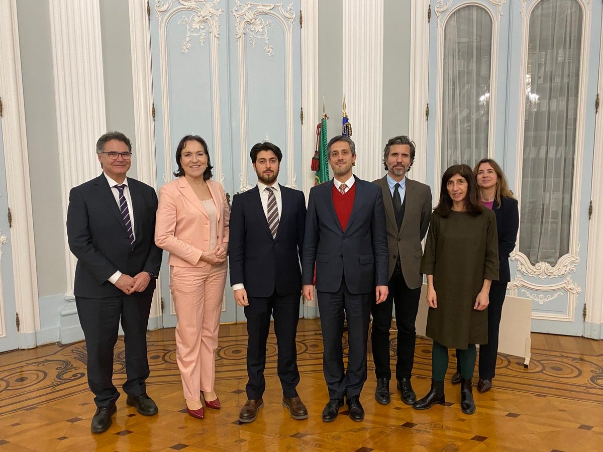 🇪🇺🇵🇹

Avrupa Konseyi Yerel ve Bölgesel Yönetimler Kongresi’nin Portekiz Raportörü olarak Lizbon’da temaslarımızı sürdürüyoruz.

Eş raportörüm, Hollanda Limburg Bölgesi Bakanı Elianne Demollin-Schneiders ile birlikte yürüttüğümüz izleme misyonu kapsamında Portekiz’de bir dizi üst