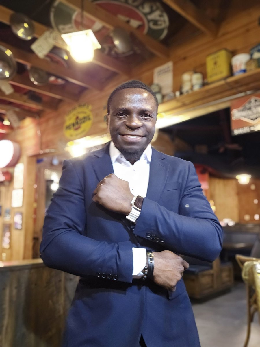 Maxwell Chibuogwu 🥻🧥 tweet media