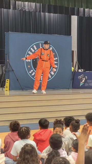 Heritage Rose Elementary tweet media