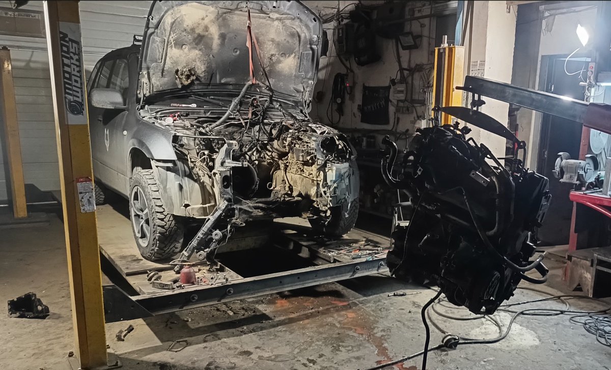 Alex🌖⃤ tweet media