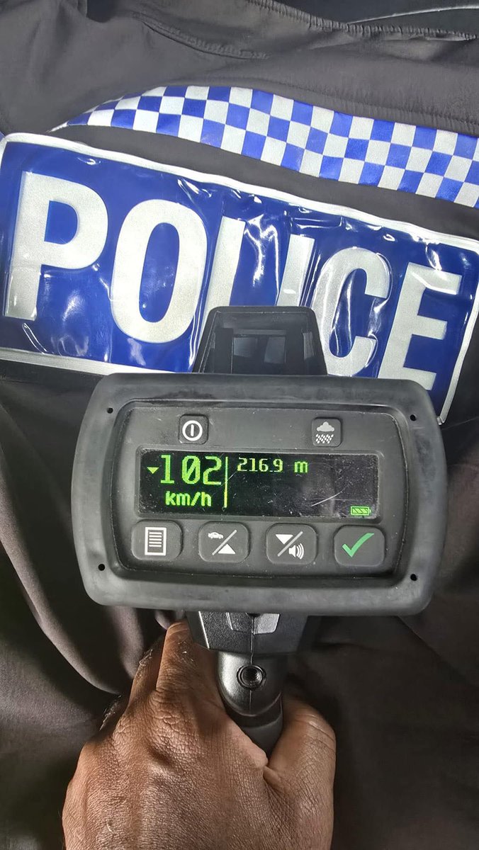 Bermuda Police Service tweet media