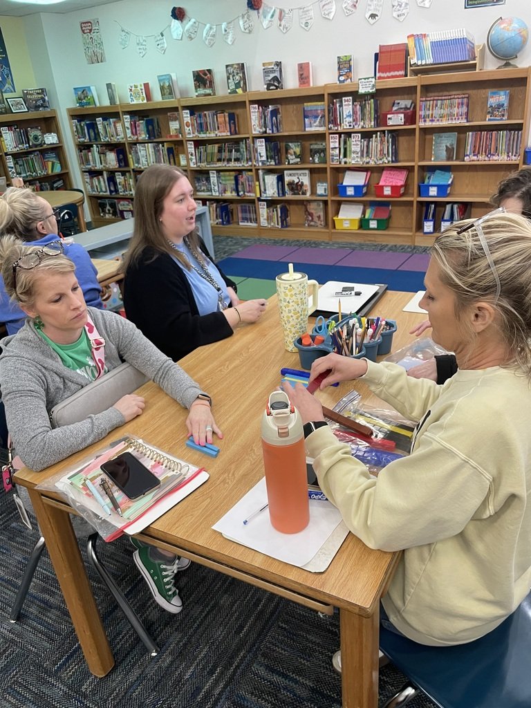 FZSD Emge tweet media