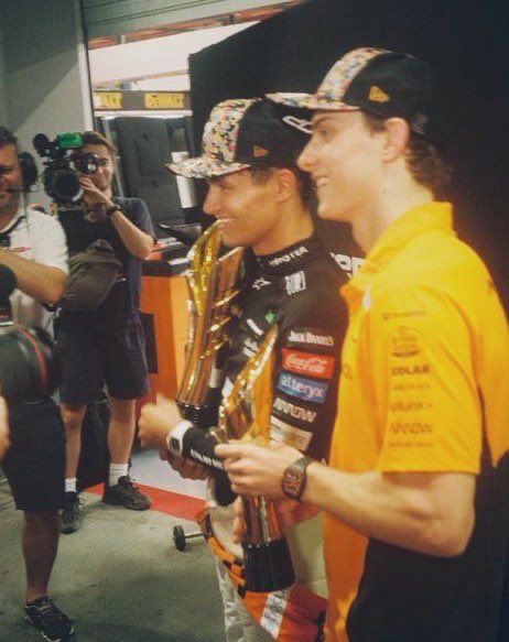 gillani⁴ tweet media