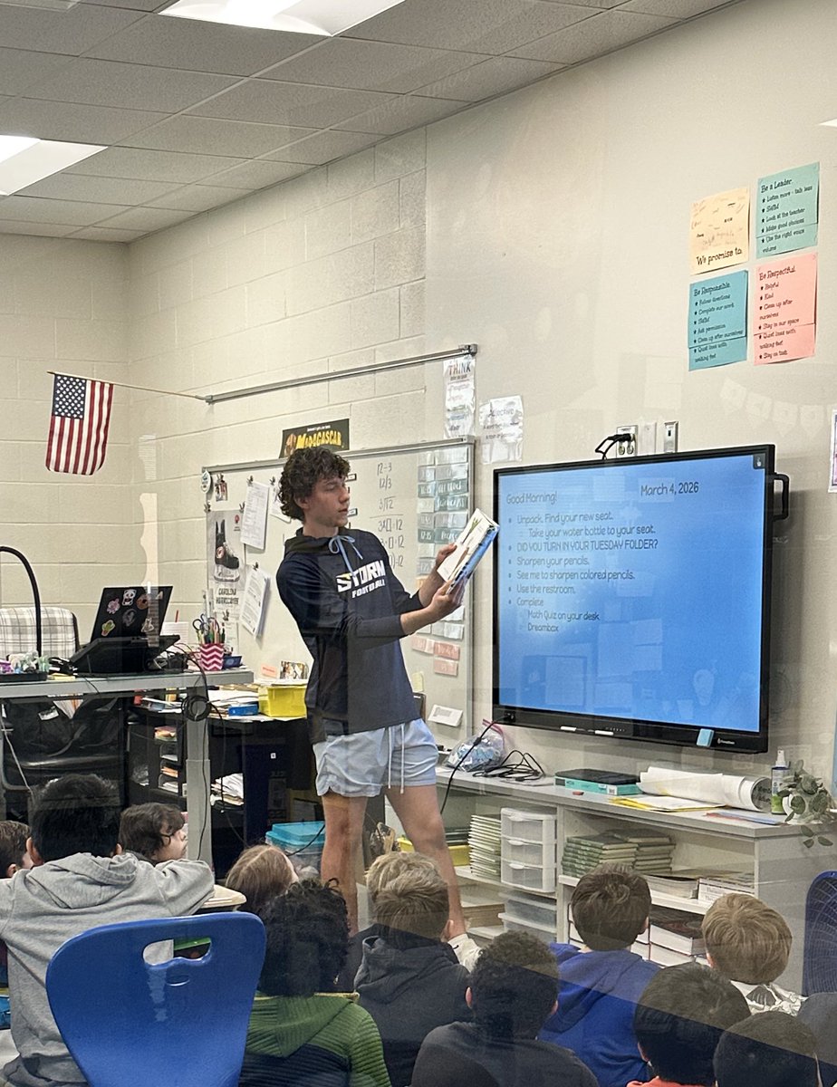 WS_Storm_FB's tweet photo. Great job by our student athletes spending time and connecting with students at South Lakes Elementary for Read Across America Day!

#BEL1EVE | #FAM1LY https://t.co/ohrcrb1lwg