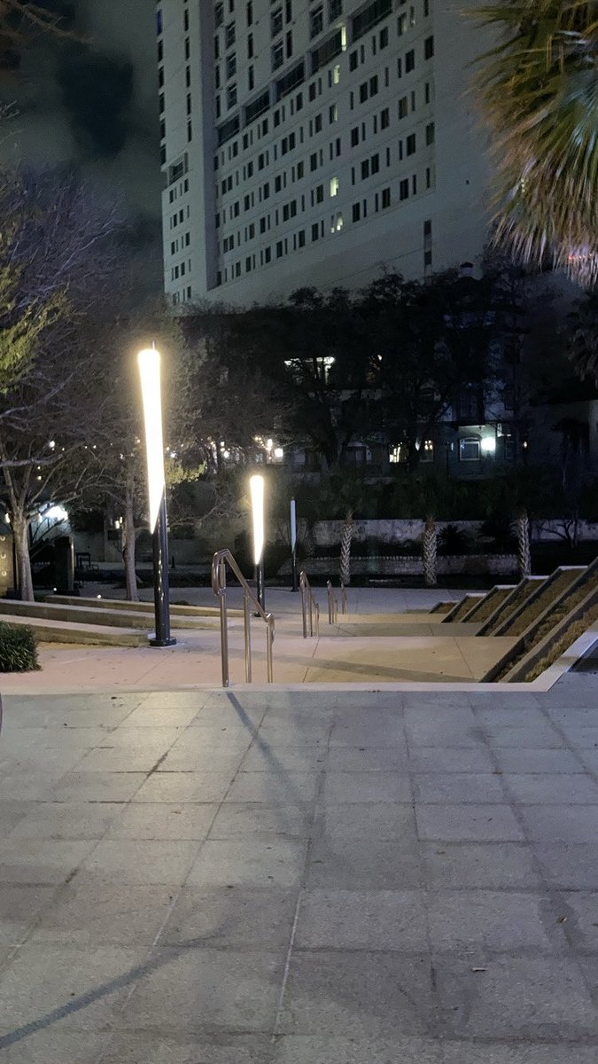 VTX ll Nutsforbutstv tweet media