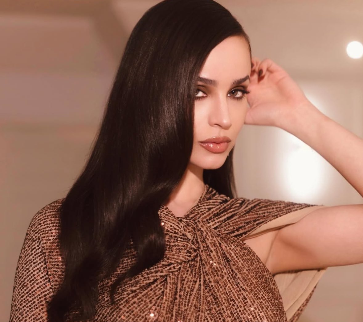 favxantonelli's tweet photo. o face card babado da sofia carson !! https://t.co/L2NByKpBcS