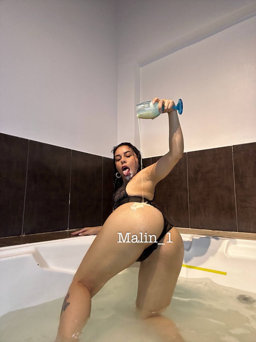 malin015's tweet photo. 😈😈Solo por Hoy papi,si te suscribes te regalo 🎁 un video follando mi culo😈😈

https://t.co/DVFj5W9NJ0 https://t.co/wDnrNOXjpY