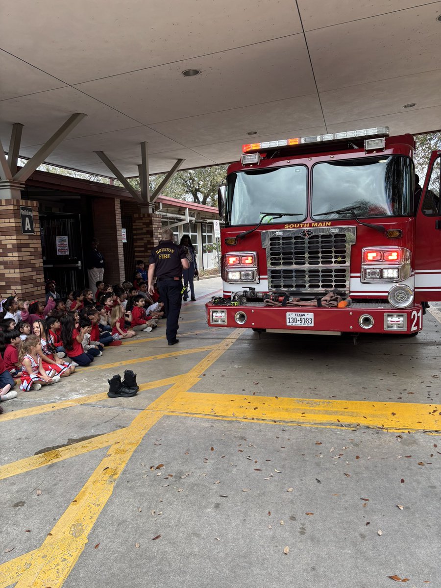 Red Elementary STEM Magnet School tweet media