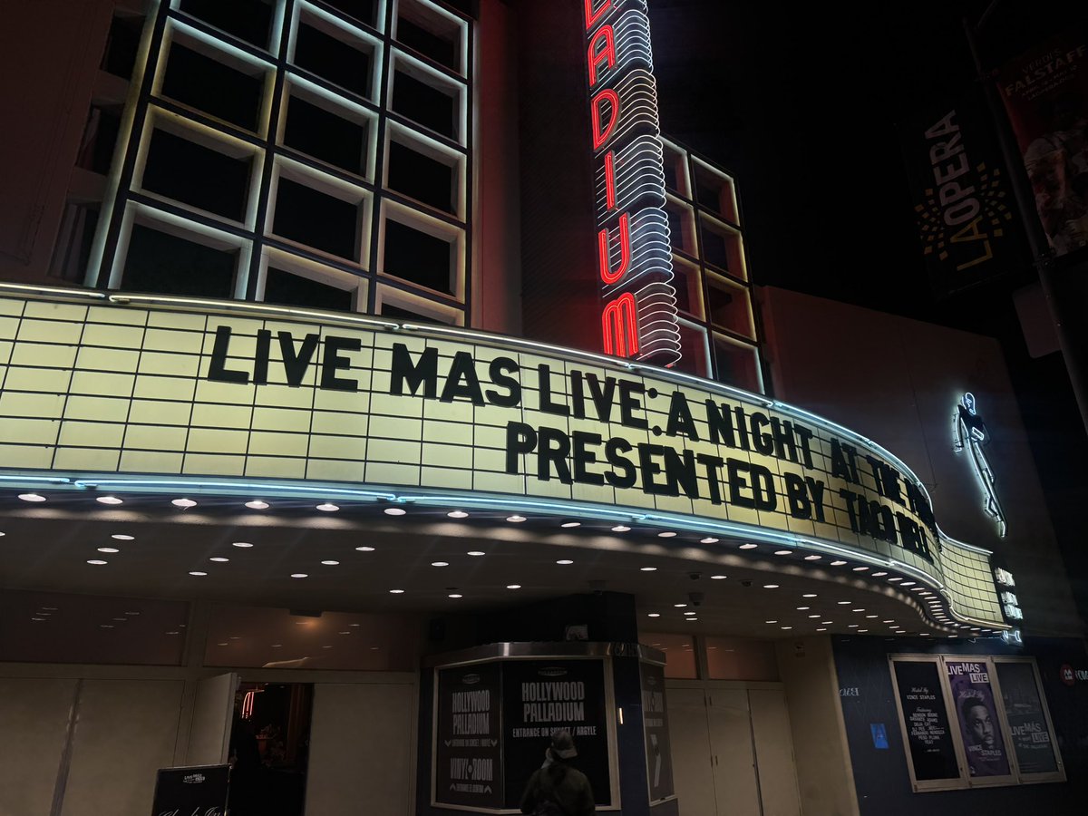 NAO É O PURO ROXO tweet media