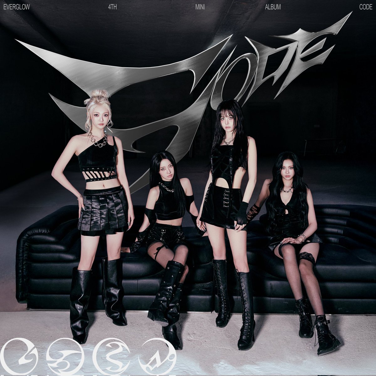 FGlowsting's tweet photo. #CODE is the first album of #EVERGLOW since Return of the girl to enter the Worldwide iTunes Albums Chart. https://t.co/EqIhLwzTfA