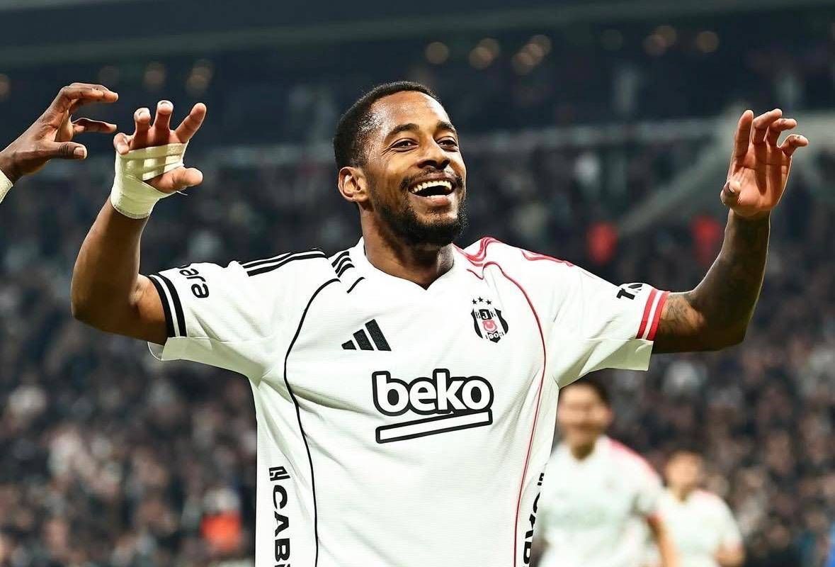 EstrellaOnline's tweet photo. Amir Murillo desatado con el Besiktas: Mira el golazo que dejó mudos a todos en la victoria 4-1 ante el Rizespor https://t.co/iyj2y8HkC3 https://t.co/Zad6oV3eqE