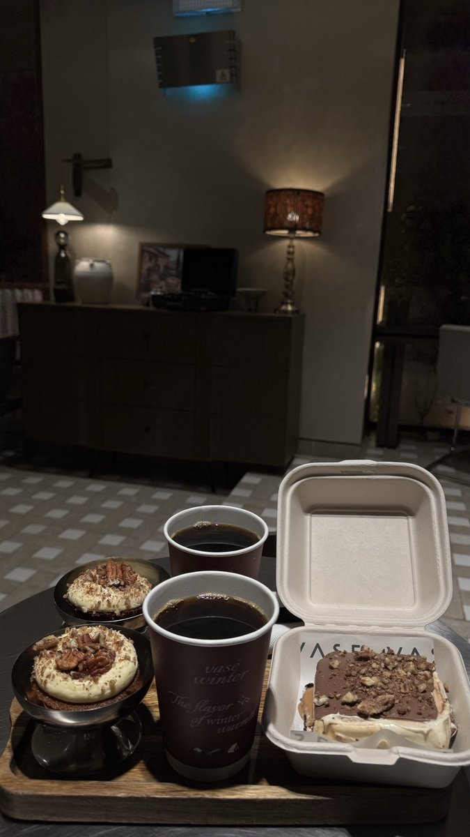 جلّهم tweet media