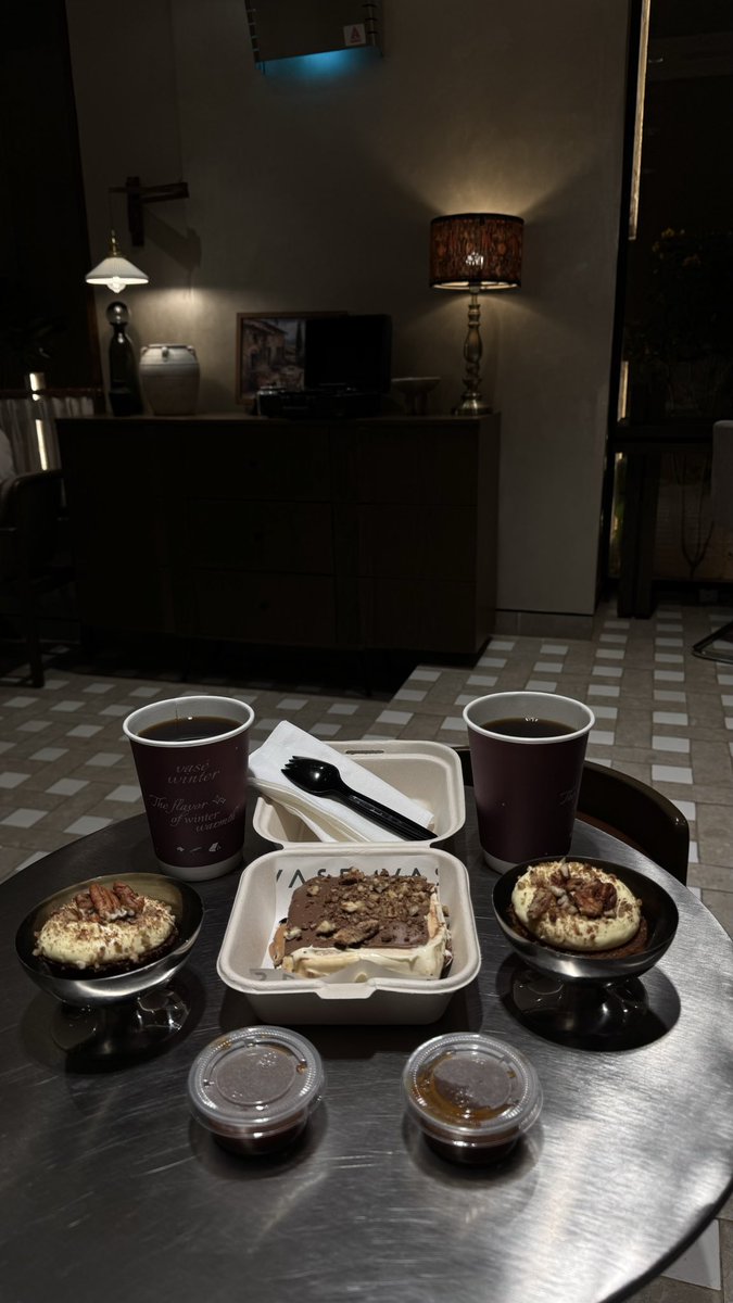 جلّهم tweet media