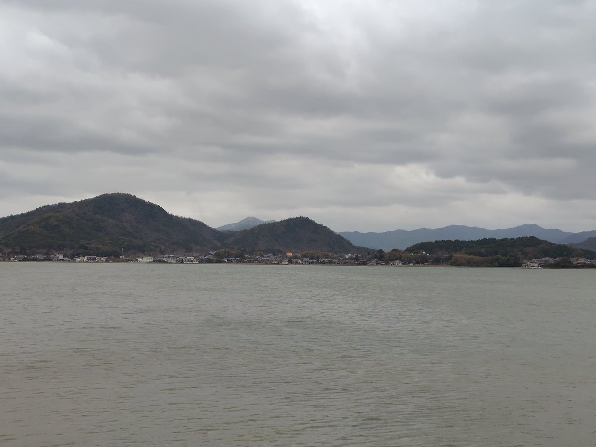 おはようございます🌸 少しずつ天気は回復して昼間は晴れ間も見え