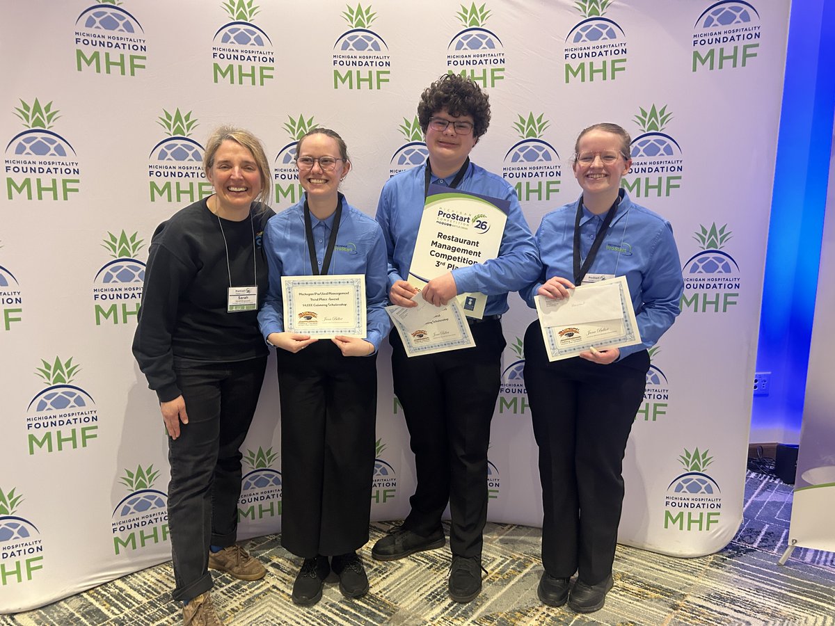 muskegonctc's tweet image. Huge congrats to our Hospitality &amp;amp; Food Management students who competed at #MichiganProStart! 👏
🏅 Paige, Eliza, &amp;amp; Alex earned 3rd place out of 18 teams in the Management competition—a BIG accomplishment!
Proud of their hard work, teamwork, &amp;amp; professionalism 🍽️✨ #FutureFocused