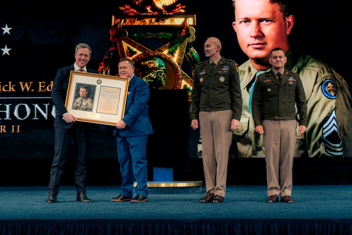 Secretary of the Army tweet media