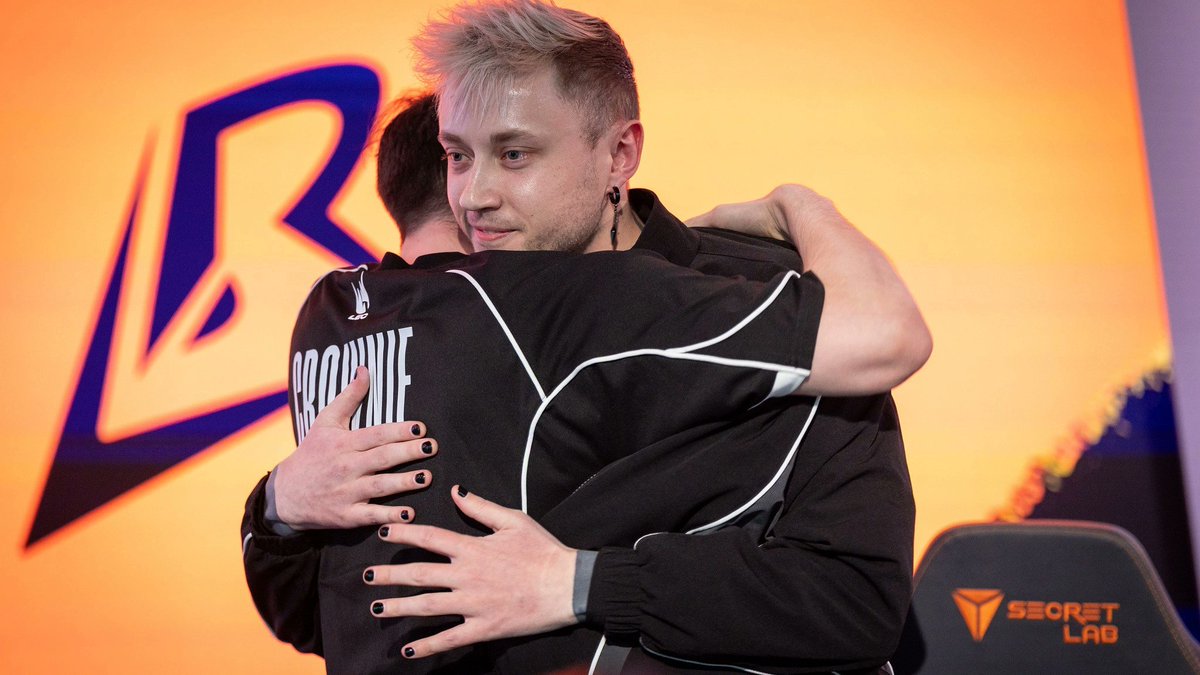 Leagues News tweet media