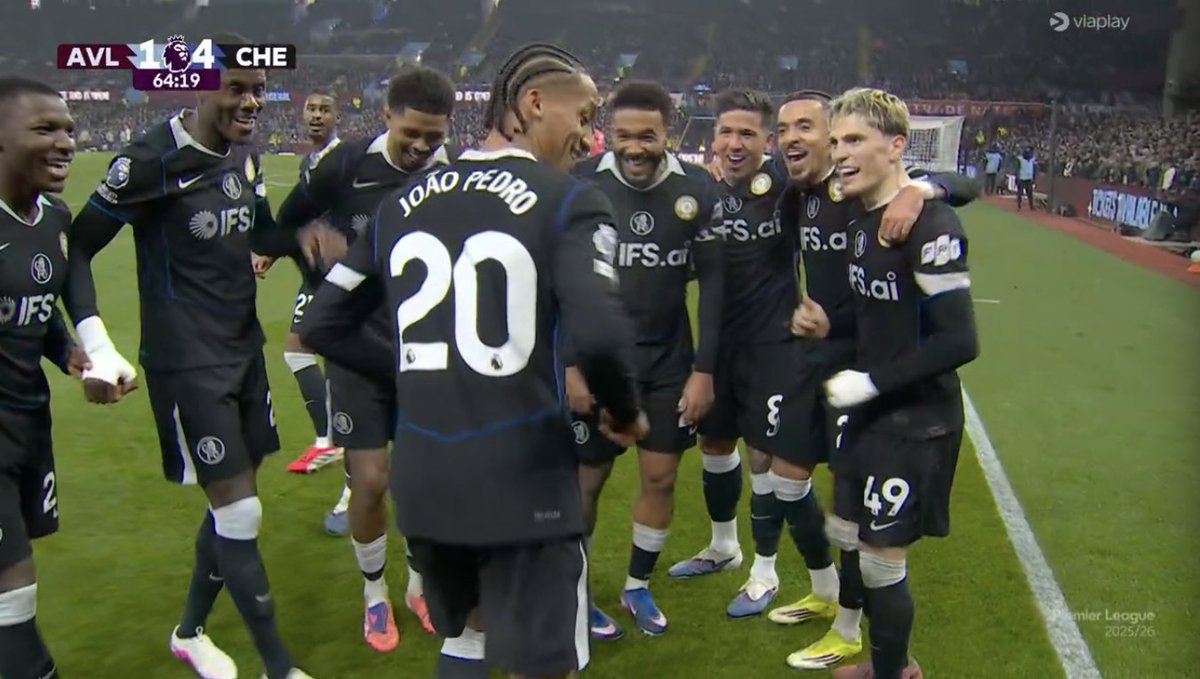 📸 - CHELSEA FANS, THIS IMAGE IS FOR YOU!

HANG IT ON YOUR WALL, IT'S ALL YOURS! 💙💙💙