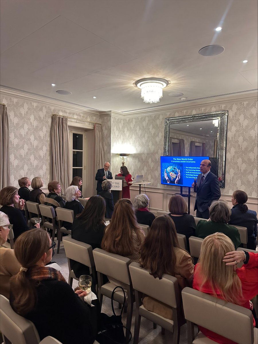 OTR1938's tweet photo. Thank you to everyone who joined us for "Certainties amidst the Uncertainty of the New World Order" with Dr. Lori Esposito Murray.

A terrific turnout and an insightful discussion on today’s global order.

Learn more: https://t.co/aUQkFzVAxq

#OffTheRecord #OTR #OTRLectures https://t.co/IsXmBlitBE