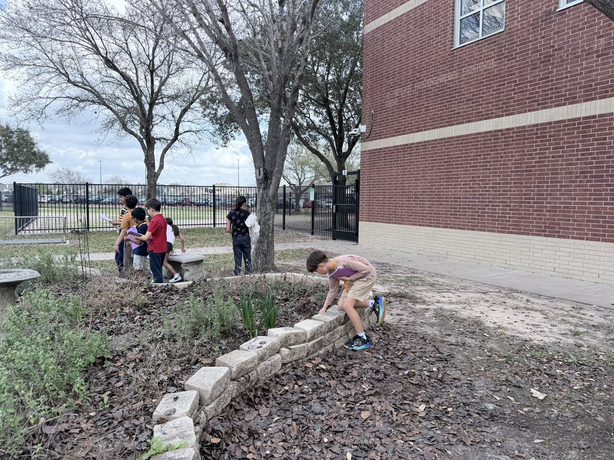 Leah Saintes-Martinez M.Ed. tweet media