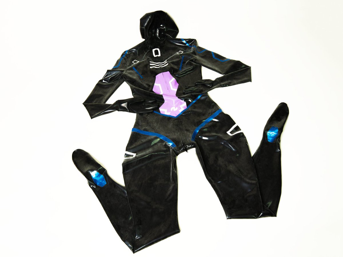 🕊Hampoo Latex🕊 tweet media