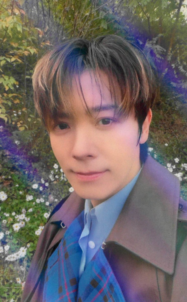 muchie05's tweet photo. Super Junior Lee Donghae - Oats Magazine_Photocard - Donghae 2/6 💙

🐶 - 💐🌸
(So beautiful this puppy 😘💕)

#SUPERJUNIOR #슈퍼주니어 
#SuperJuniorDnE #슈퍼주니어DnE
#은혁 #EUNHYUK @AllRiseSilver
#동해 #DONGHAE @donghae861015
@SJ_DnE_official @SJ_DnE_JP
#오드엔터테인먼트 #ODE엔터테인먼트
#애니 #ANNIE @SJofficial 
@leigh1381 @lei1381 
#SuperJunior_DnE #Limitless_Time
#EAST_COAST_WAVE
#SJ_20TH_EXPRESSMODE 
#슈주_20년째_익스프레스모드
#ExpressMode #SUPERSHOW10
#20th_Anniversary_TOUR