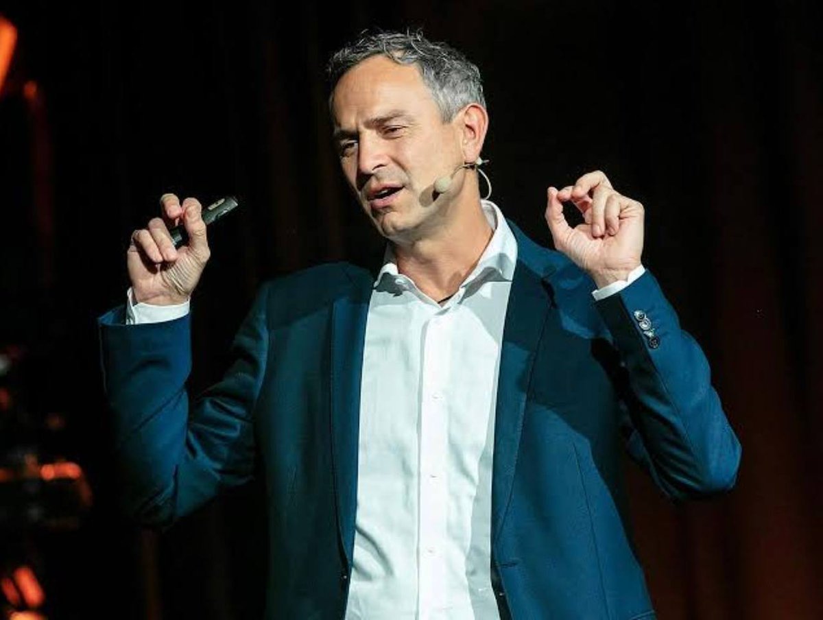 🚨🚨 Daniele Gansers schockierende These: Das Iran-Inferno, der größte Ablenkungsschachzug der Geschichte! 💥 

Der Historiker und Friedensforscher, dessen Vorträge Millionen erreichen, ist überzeugt: „Iran ist das größte Ablenkungsmanöver des Jahres 2026. Die wahre Gefahr liegt